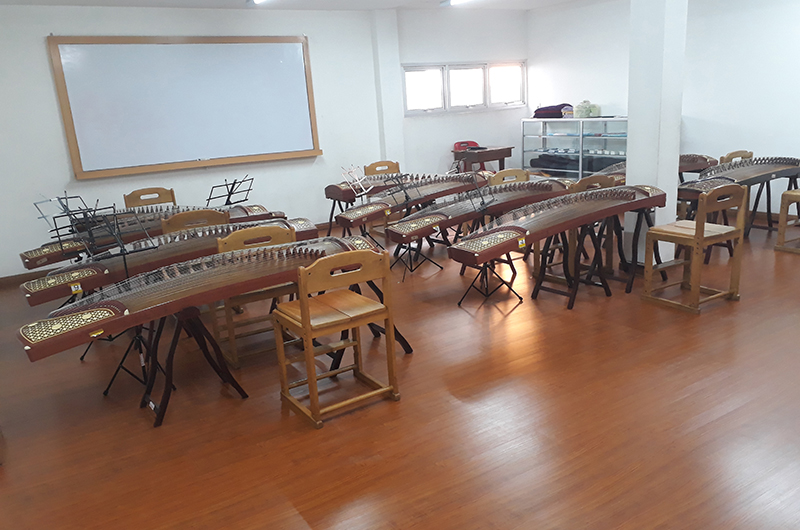 Guzheng Room